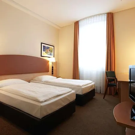Hotell Intercityhotel Ostbhf *